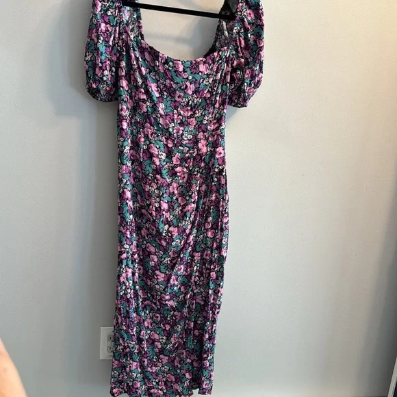 ASTR the Label Puff Sleeve Front Slit Midi Dress - Picture 3 of 6